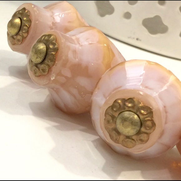 NWT Anthropologie Ernabella glass knobs a set of 6, for drawer cabinet doors - Picture 7 of 10